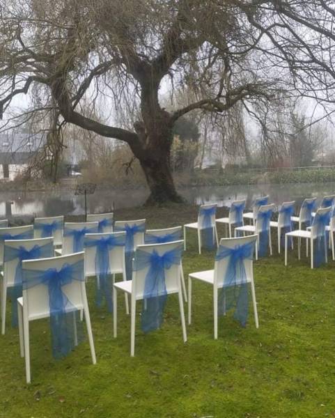 Trouver un domaine pour organiser une cérémonie laique autour d'un lac Le Havre